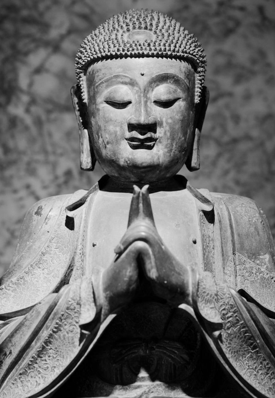 Мудры будды. Мудра Уттарабодхи Будда. Мудра Будды Шакьямуни. Уттарабодхи мудра мудра просветления. Буддийские жесты.