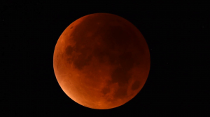 همزمانی ماه قرمز، ابَر ماه آبی و ماه گرفتگی